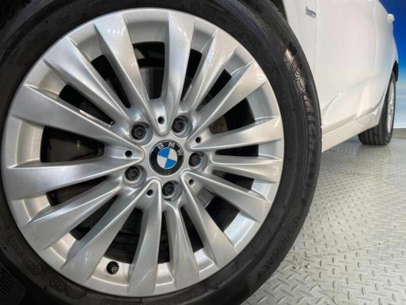 2 SERIES