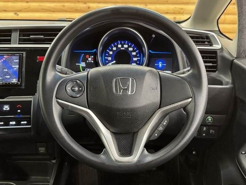 FIT HYBRID