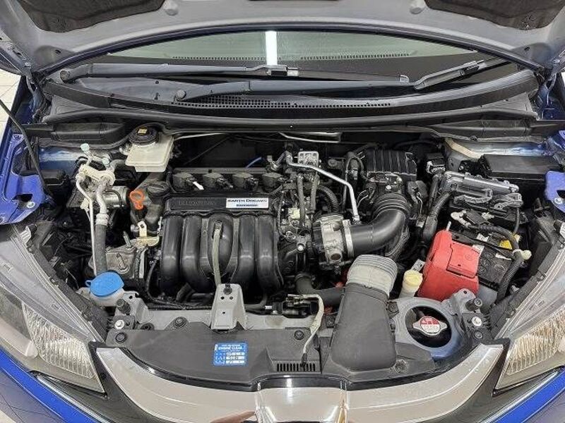 FIT HYBRID