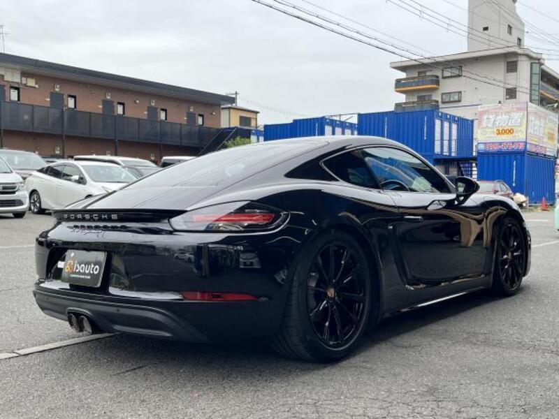 718 CAYMAN