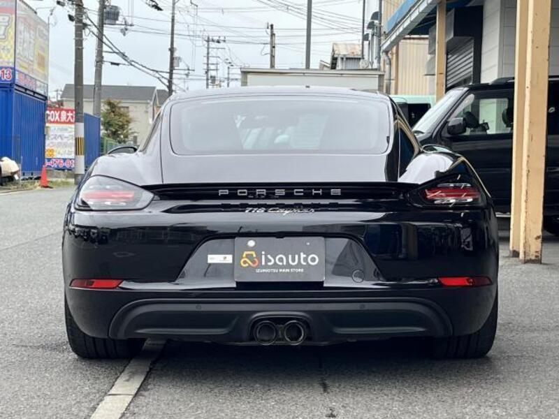 718 CAYMAN