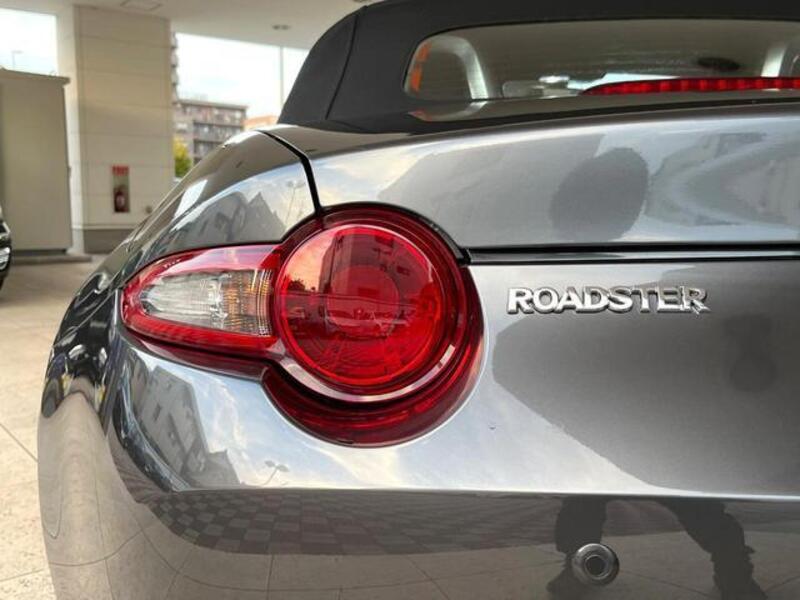 ROADSTER