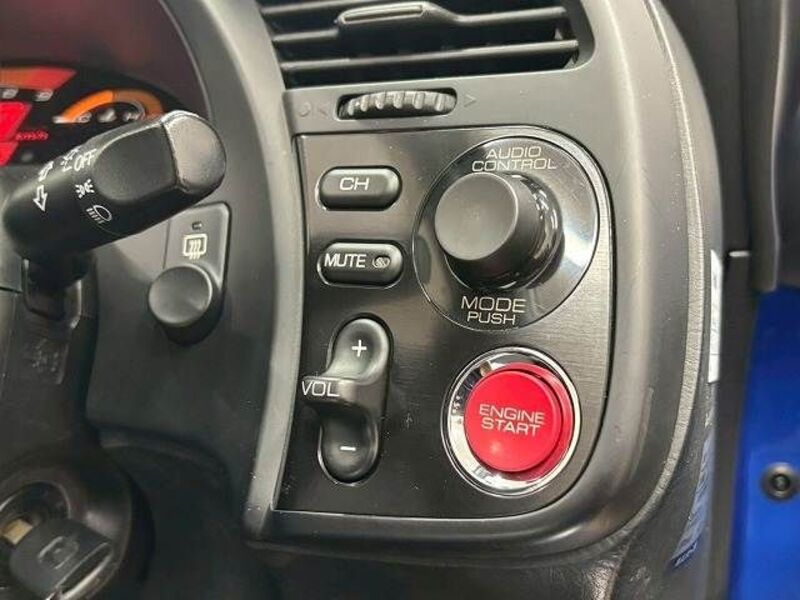 S2000