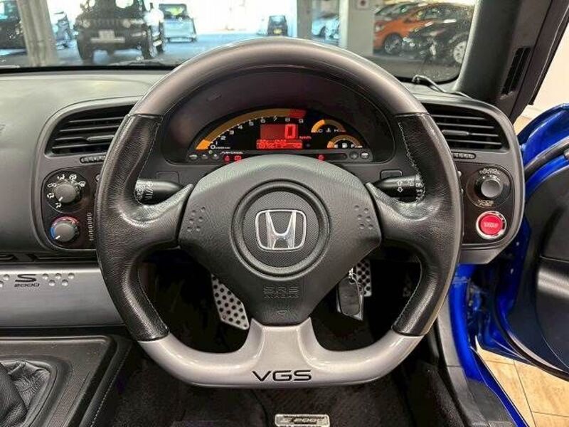 S2000