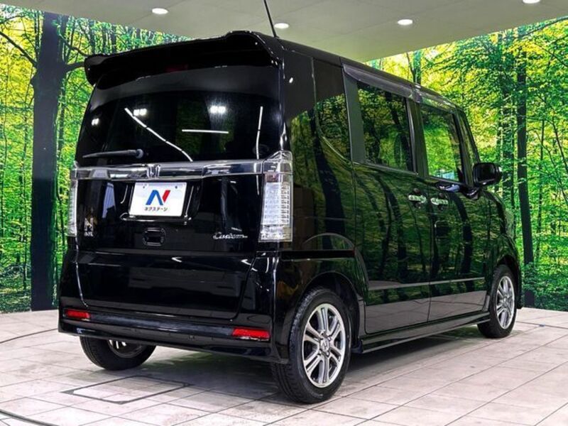 N BOX CUSTOM