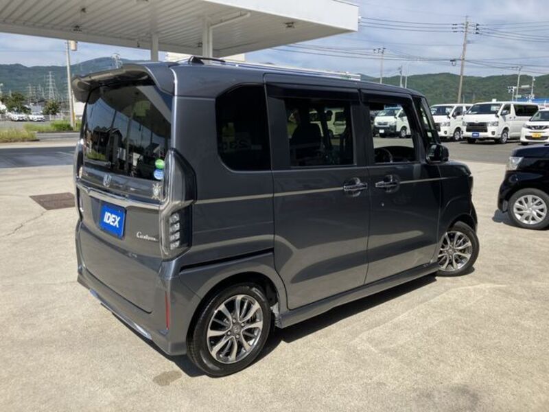 N BOX CUSTOM