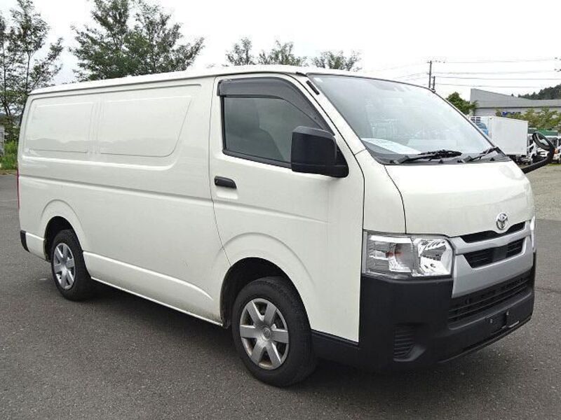 HIACE