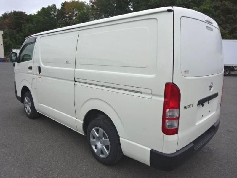HIACE