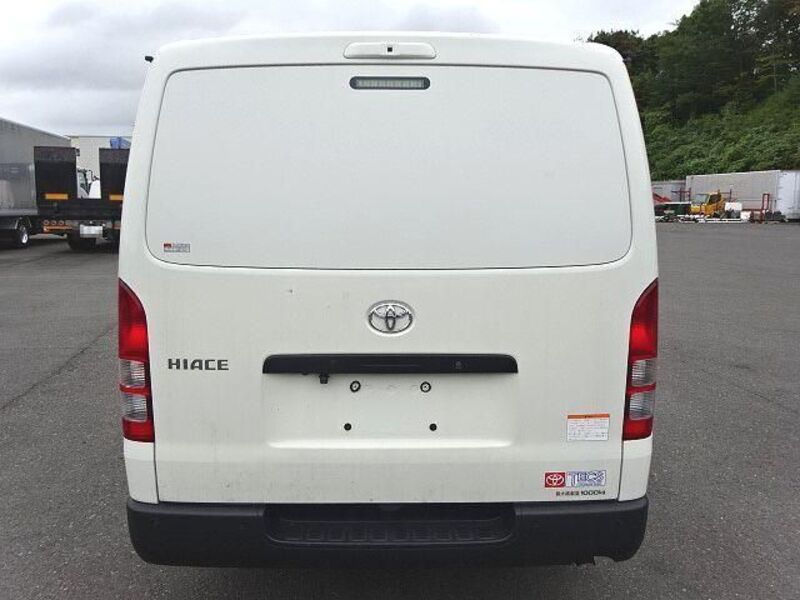 HIACE