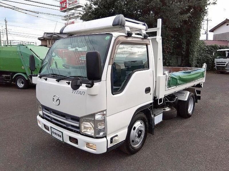 MAZDA TITAN