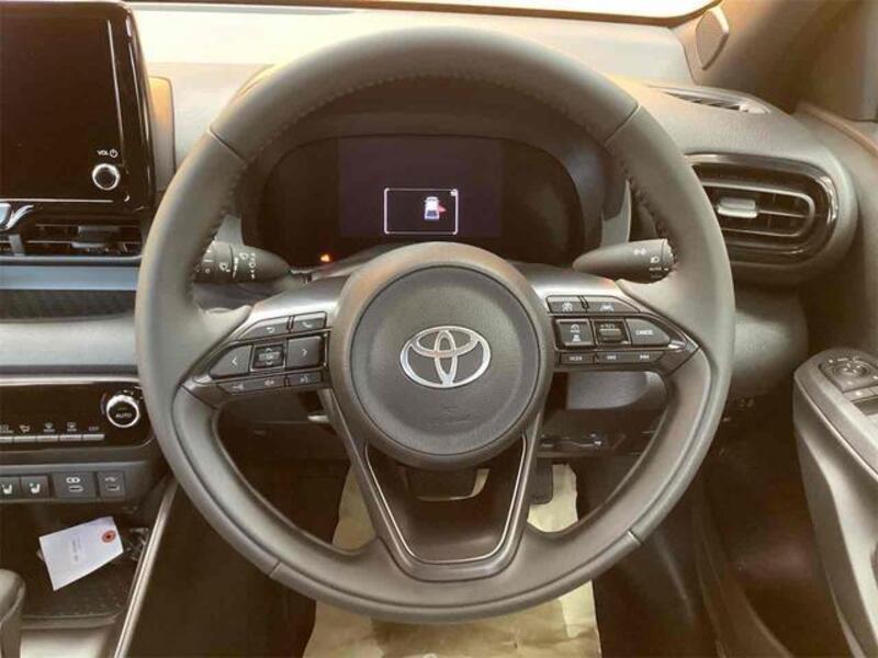 YARIS