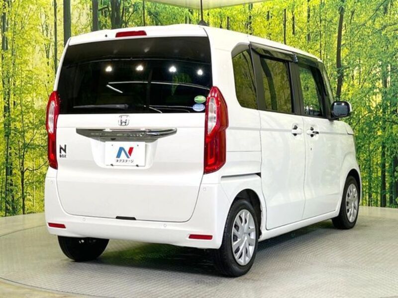 N BOX
