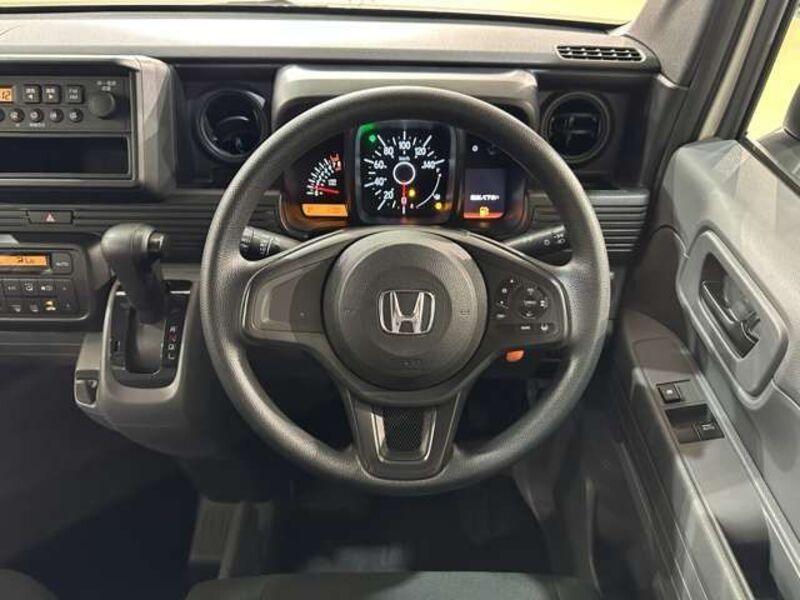 N-VAN
