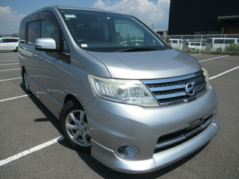 Nissan serena cc25