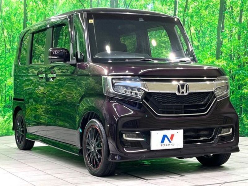 N BOX CUSTOM