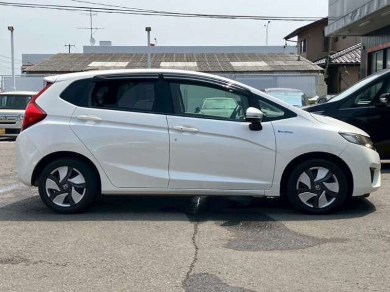 FIT HYBRID