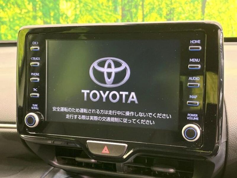 YARIS CROSS