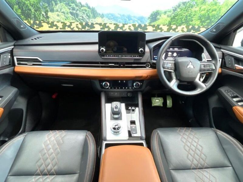 OUTLANDER PHEV