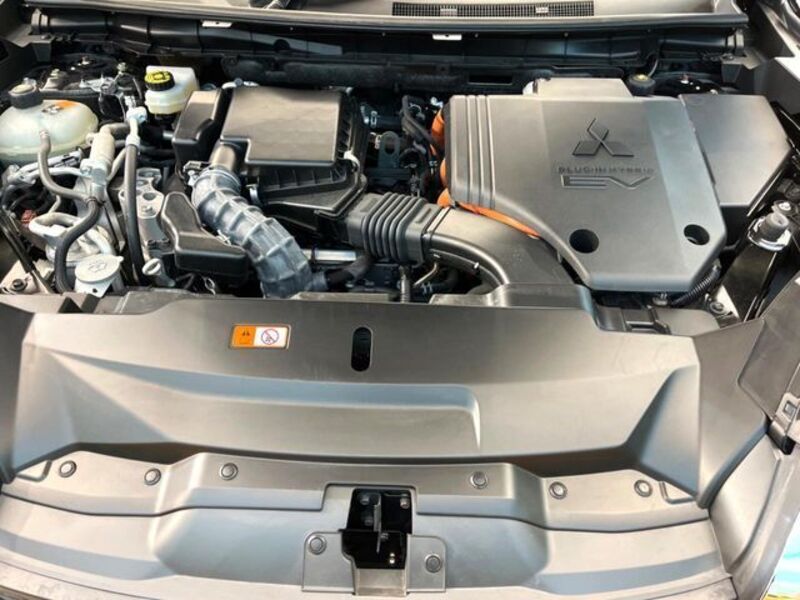 OUTLANDER PHEV