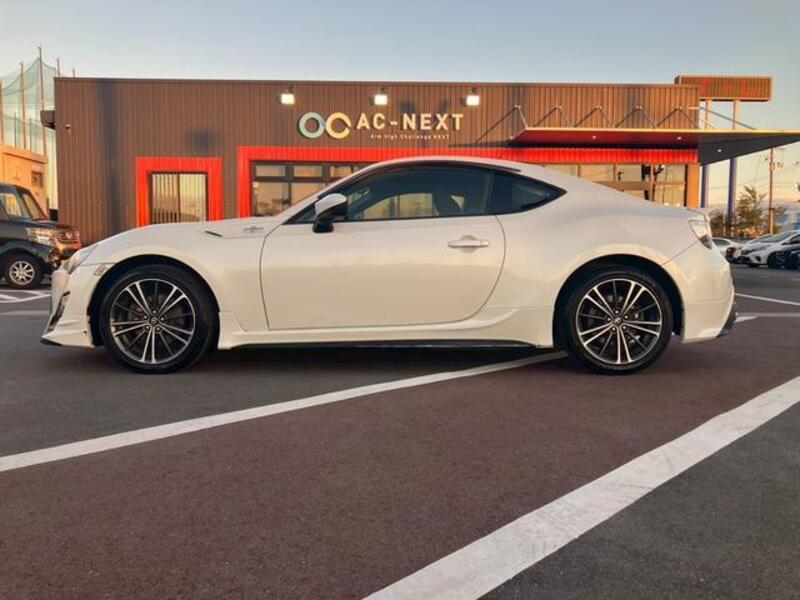 86