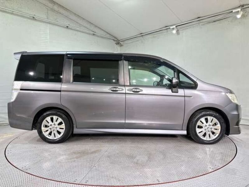 STEPWAGON SPADA