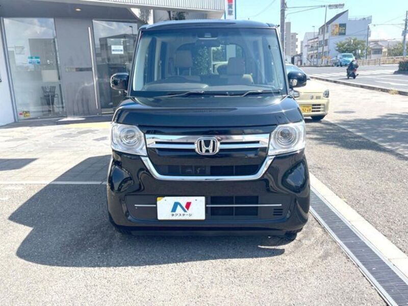 N BOX