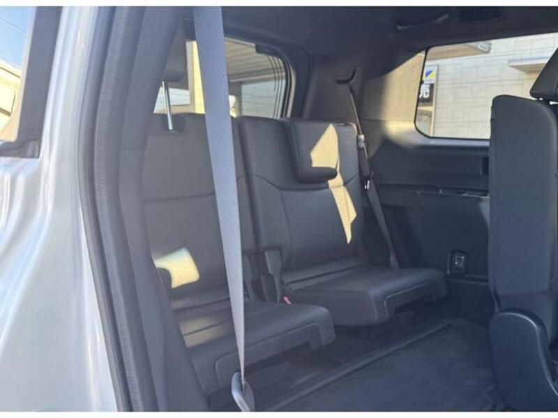 LAND CRUISER 250