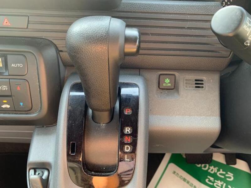 N-VAN