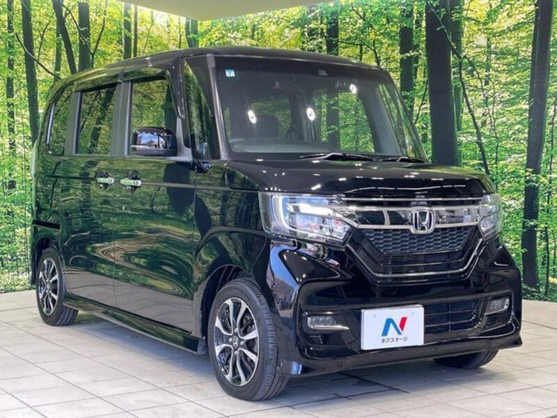 N BOX CUSTOM