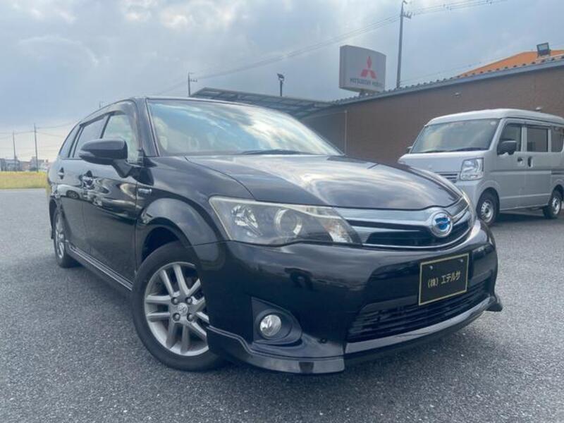 COROLLA FIELDER