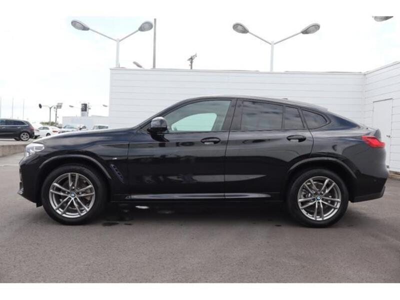 X4