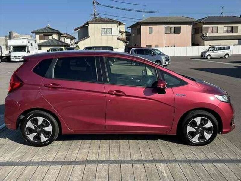 FIT HYBRID