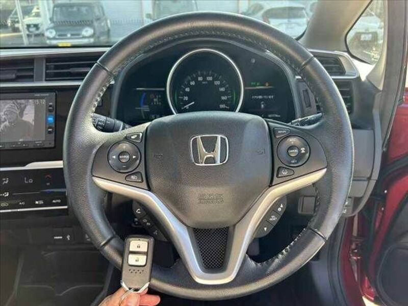 FIT HYBRID