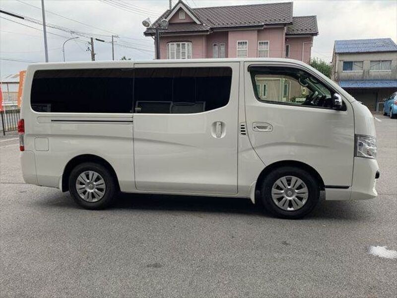 NV350 CARAVAN