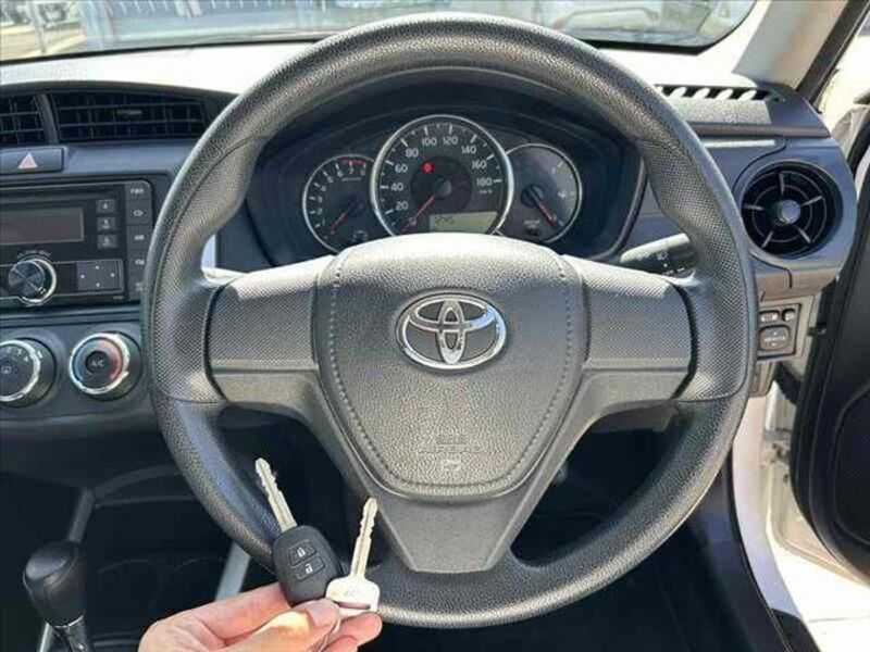 COROLLA FIELDER