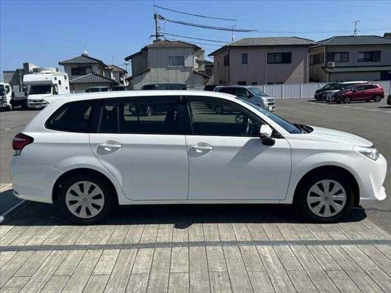 COROLLA FIELDER