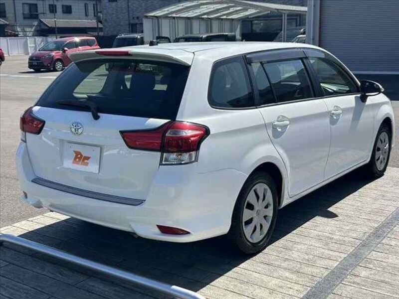 COROLLA FIELDER
