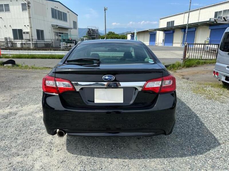 LEGACY B4