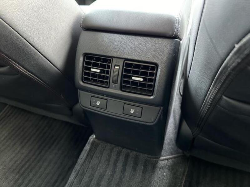 LEGACY B4