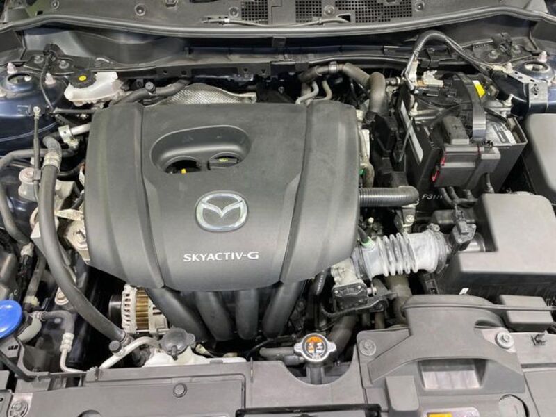 MAZDA2