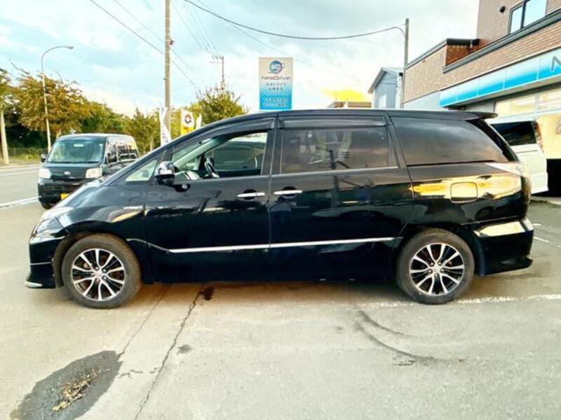 ESTIMA HYBRID