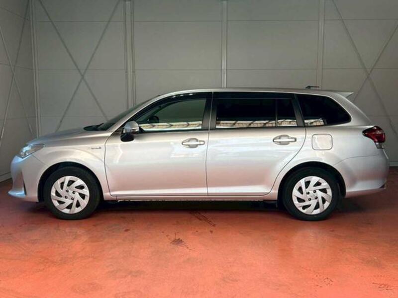 COROLLA FIELDER