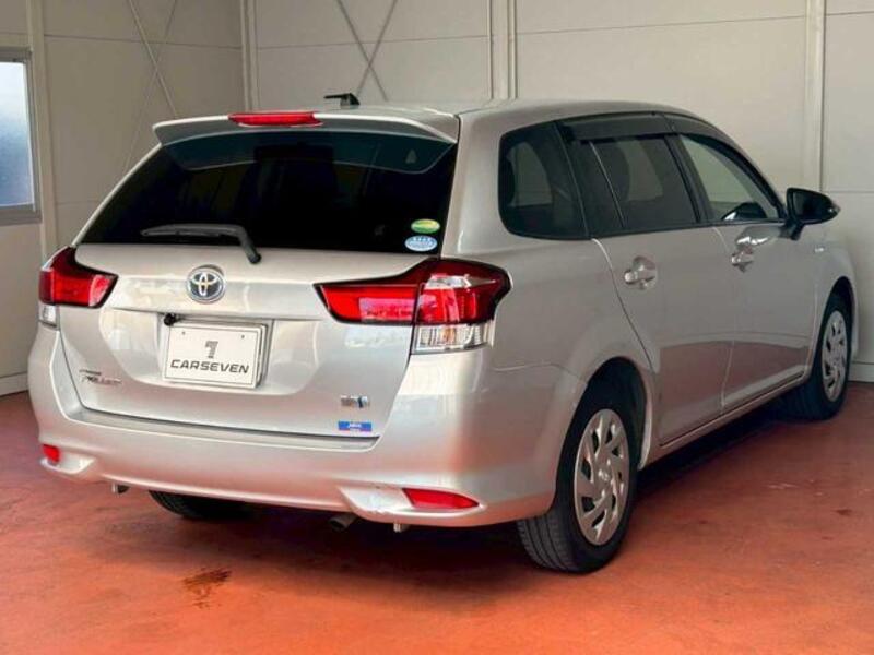 COROLLA FIELDER