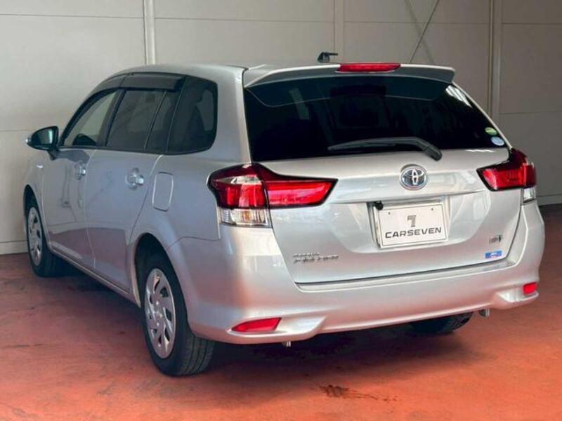 COROLLA FIELDER