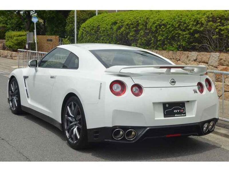 GT-R