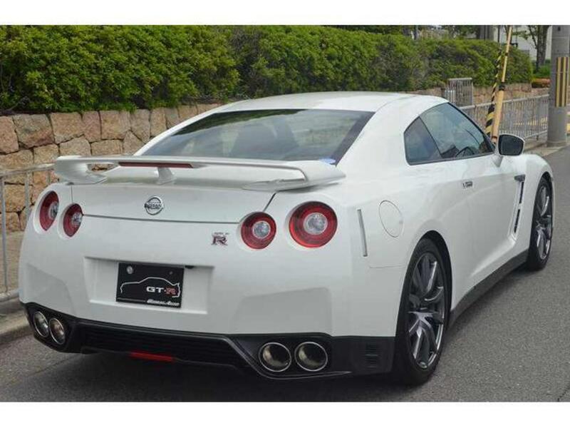 GT-R