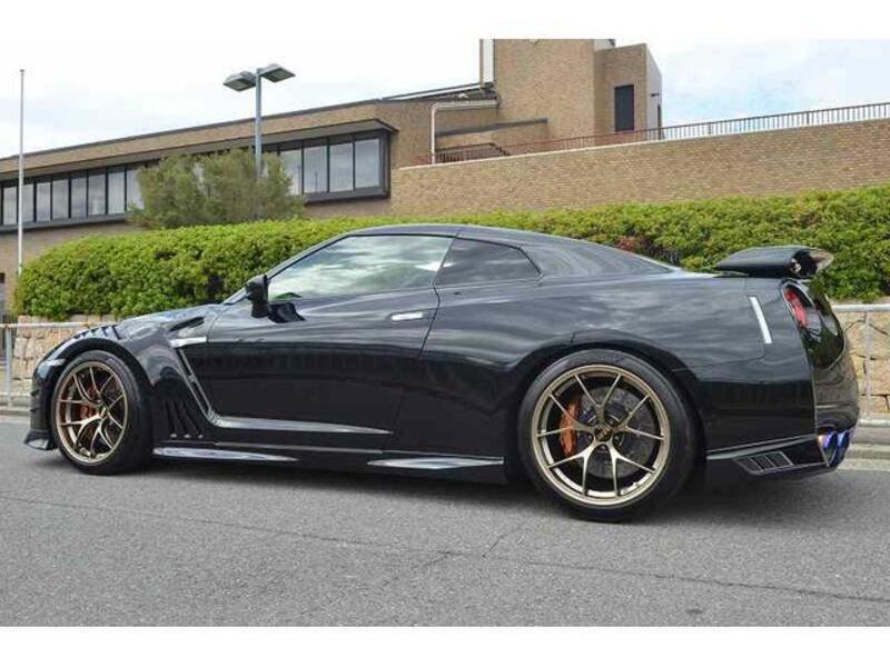 GT-R