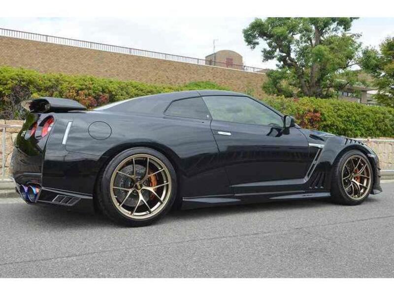 GT-R