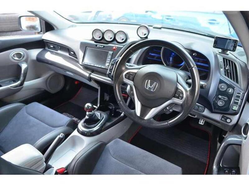 CR-Z
