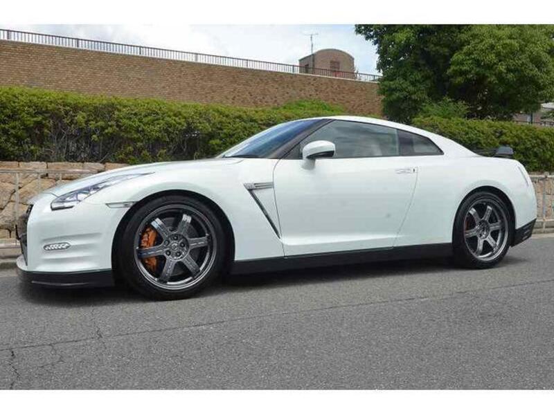 GT-R